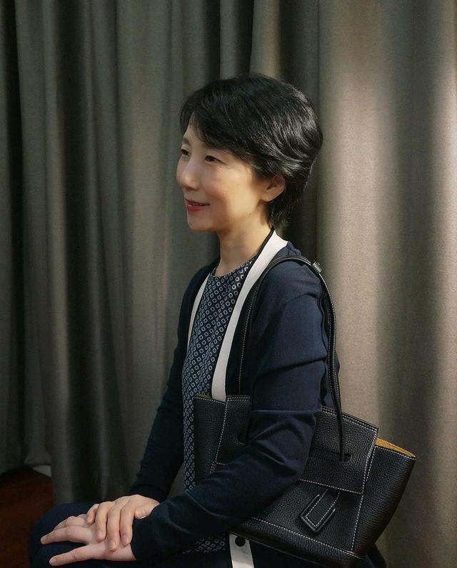 50 60岁的女人 留什么发型显年轻 试试这几款 大气又时髦 腾讯新闻