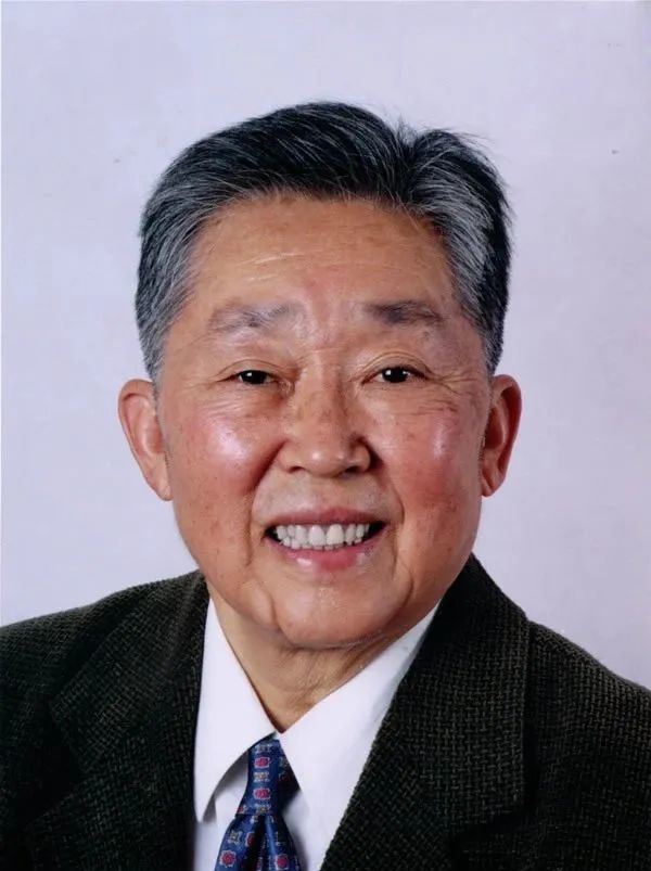 7-)固体力学家中国科学院院士文:刘树勇,首都师范大学物理系副教授