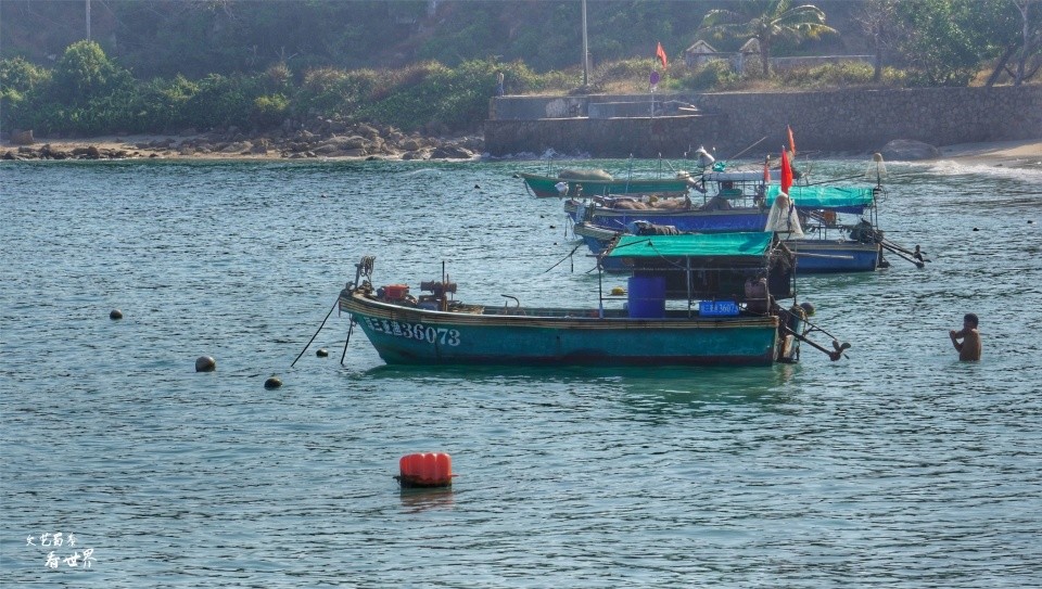 三亞海棠灣後海漁村它不僅是免費的衝浪聖地還人少景美