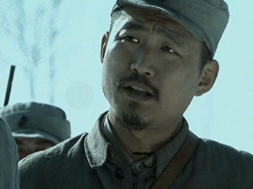 《亮剑》中李云龙伏击日军观摩团收获颇丰,但却因此损失了一员悍将