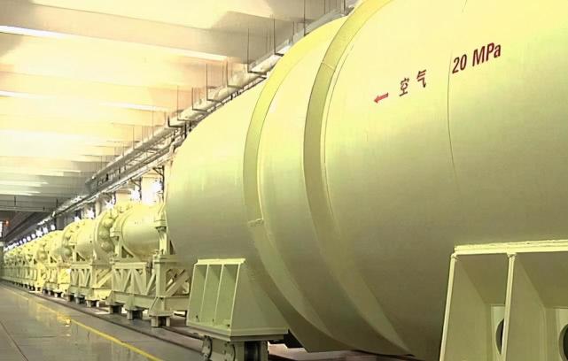 眼红中国东风17?美军下令研制同类型导弹,军方下令:不遗余力