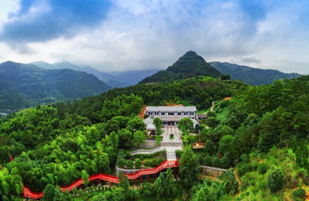 揽山看海必打卡!宁波出发最快只要1.5h,你心动了吗?