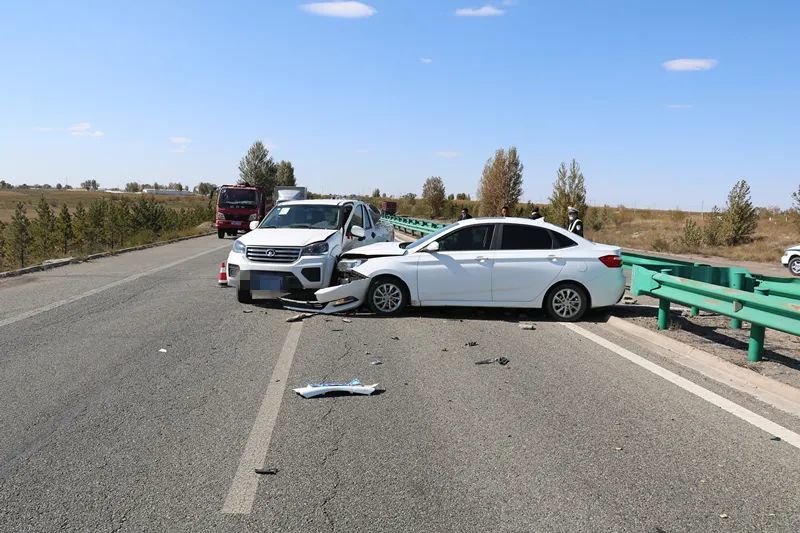 交通规则抛脑后车辆肇事吞苦果