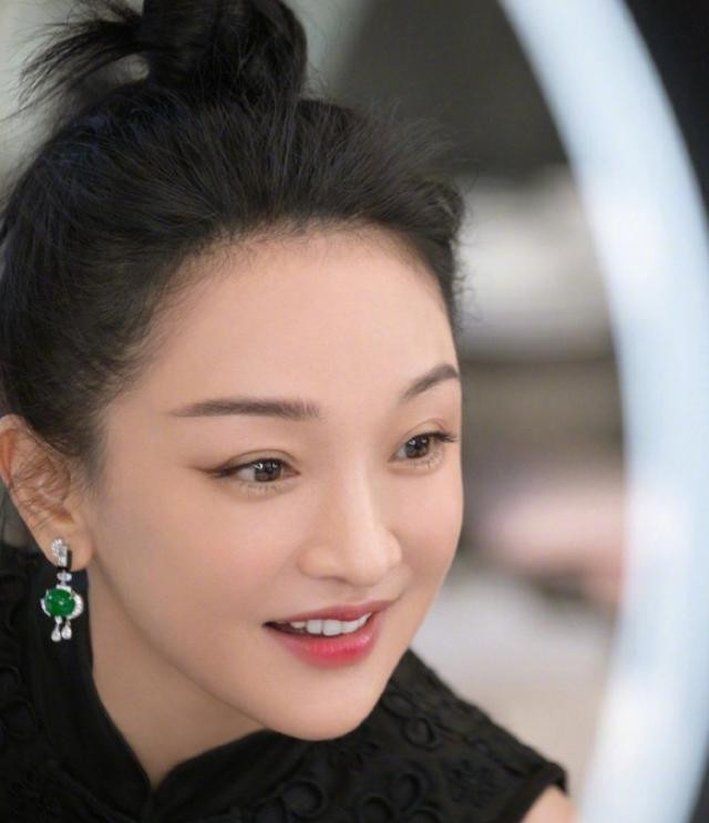 2020 11 / 10 15 : 43 星座塔罗师牧尘 企鹅号 分享 评论 0 01周迅