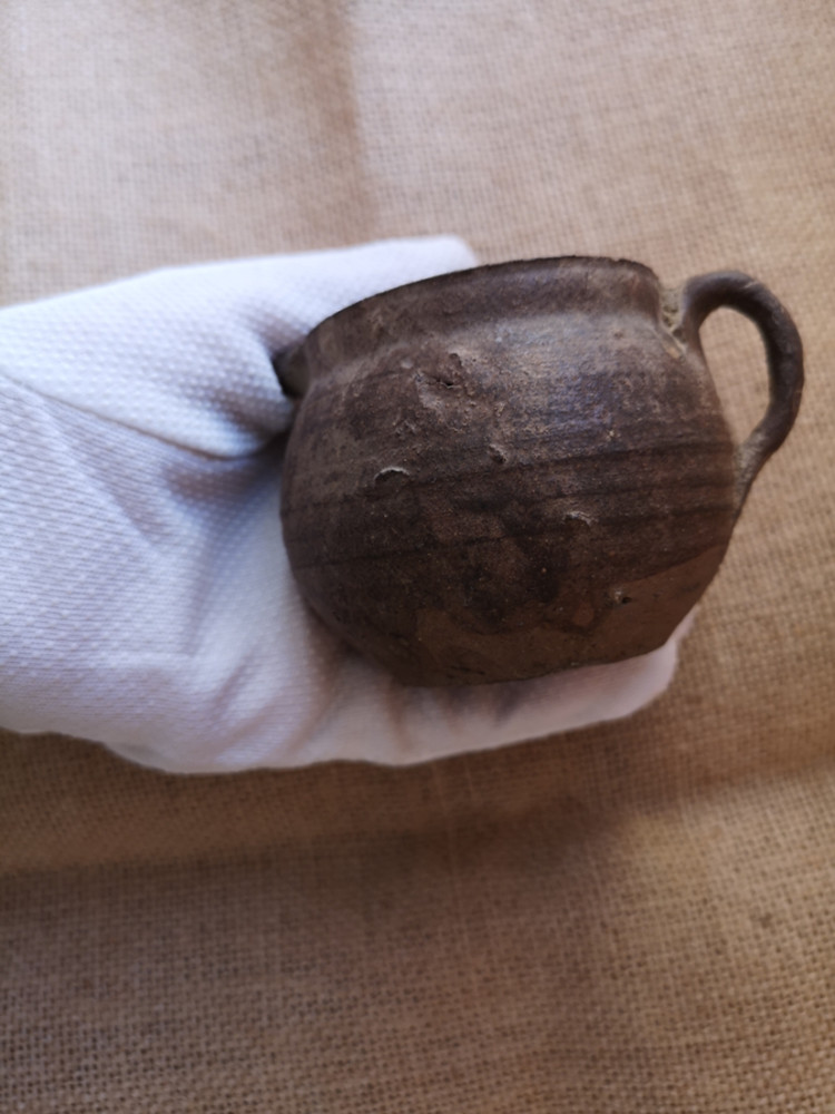 宋代酱釉色分茶器_腾讯新闻