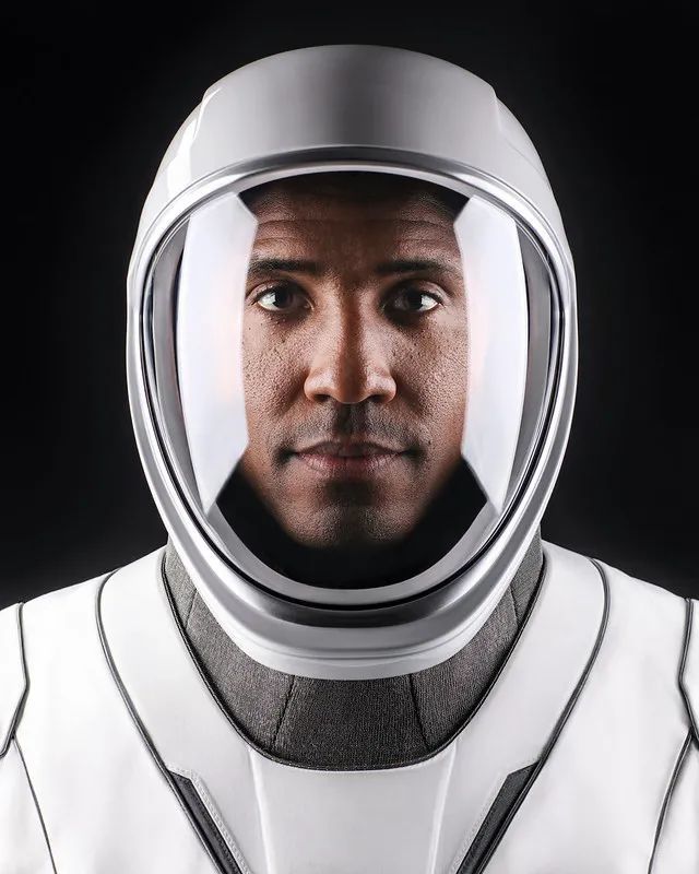 火箭_军事武器|恢复号龙飞船首飞全记录，美国重掌载人航天主动权，开启全球商业首航