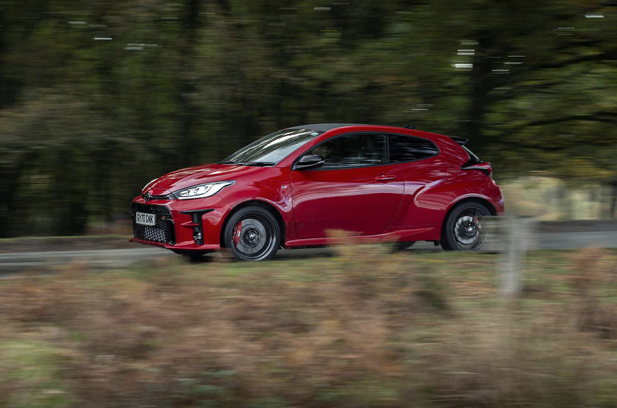 2020年丰田gr yaris高性能小钢炮:三缸也能很好玩