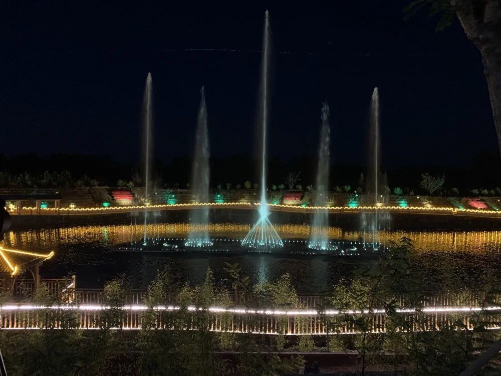 雄州公园音乐喷泉时间图片