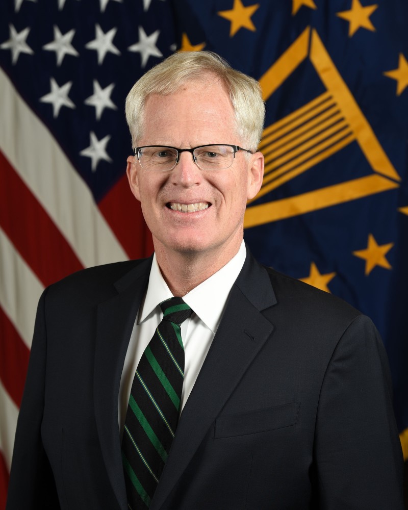 克里斯托弗·米勒据美国国防部官方网站介绍,克里斯托弗·米勒目前是
