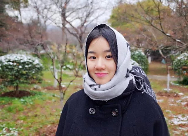 郭德纲孟非为何着急成亲家看郭麒麟与孟星亚的照片就明白了