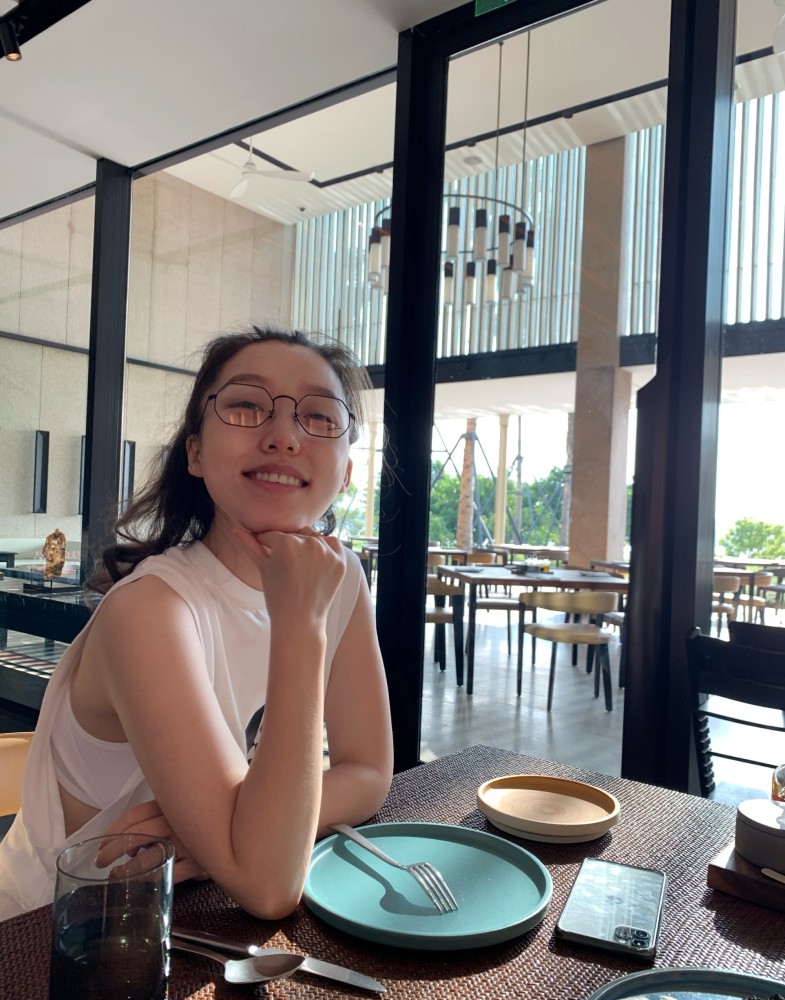 王斯然而且很多两人相处的小细节来说他们俩的感情真不是人设那么简单