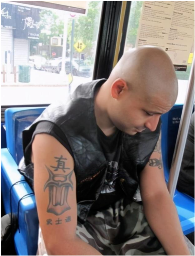 "陈小春式"结婚照后,应采儿又登上了热搜!