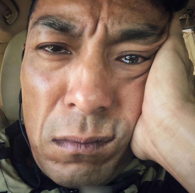 30年龙套姜皓文未见生父不知姓氏与妻身家过亿不生娃