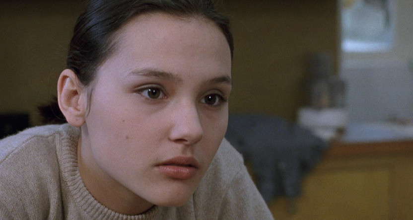 法国复古风犯罪电影《冷酷祭典》,穷人有时候穷的是心理