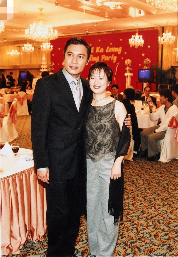 三届视帝暴瘦现身癌症中心当年为娶小娇妻他离婚净身出户