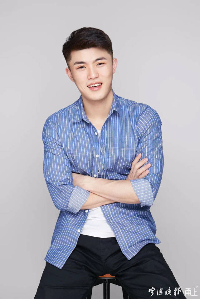 自苏醒,贺磊,张欣溢,沈超等甬剧第八代传承人入团以来,剧团延请名师