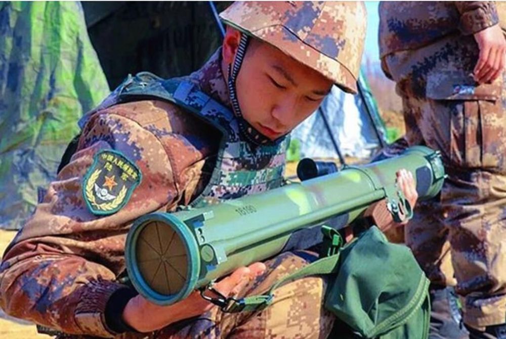 pf-97型93毫米单兵云爆火箭筒2具,pf-89a型80毫