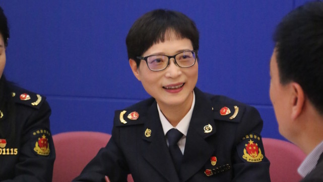 徐敏土生土长的浦东女儿为成千上万企业保驾护航
