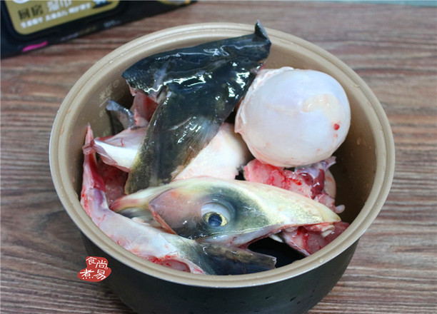 鱼身上最营养的地方,9成人不知道,总是当垃圾丢,太可惜了