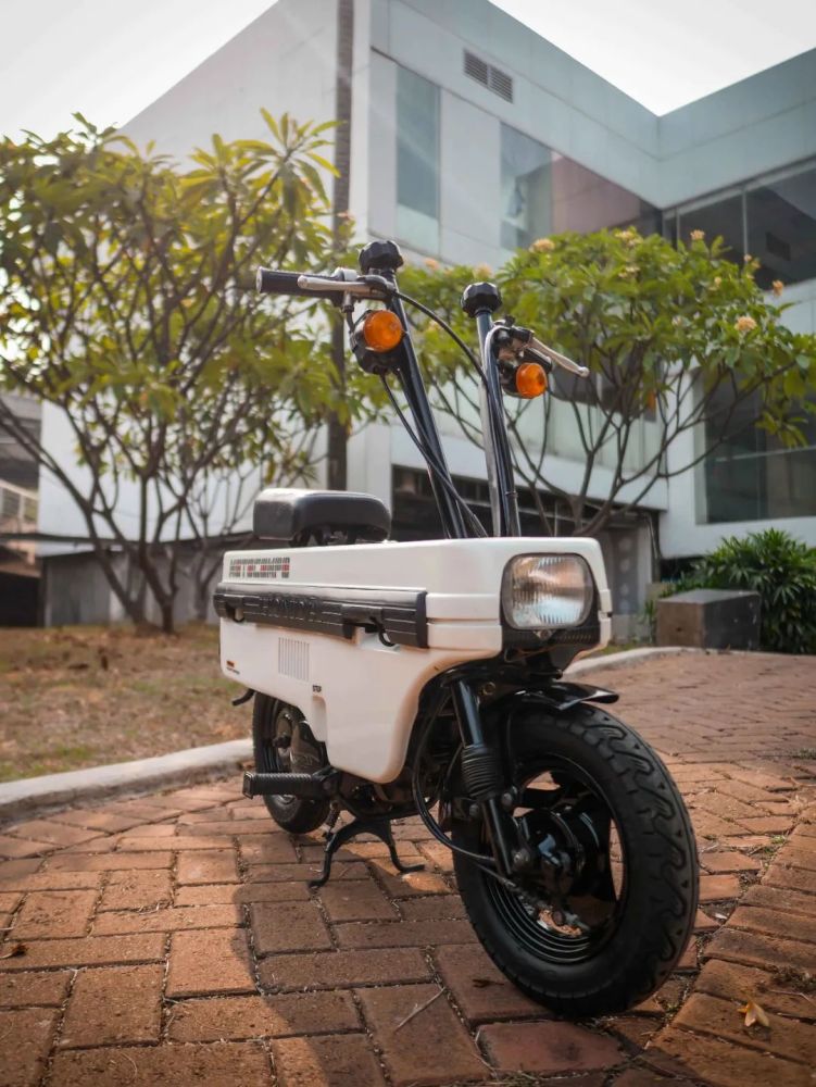 本田motocompo,40年前的短途代步工具