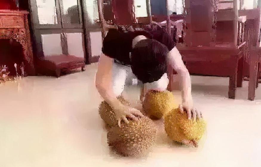 爸爸钓鱼的时候,要是想这么长远,也不至于沦落到跪榴莲的田地,也有