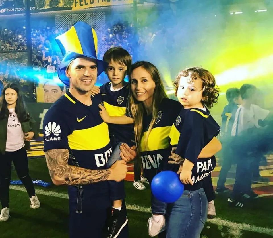 现役足球运动员排名_现役足球运动员中最帅的5个球员,两位超巨C罗内马尔