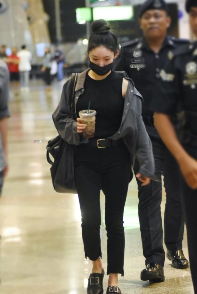 偶像明星的旅行装搭配 6种时尚舒适的金请夏搭配款式 腾讯新闻