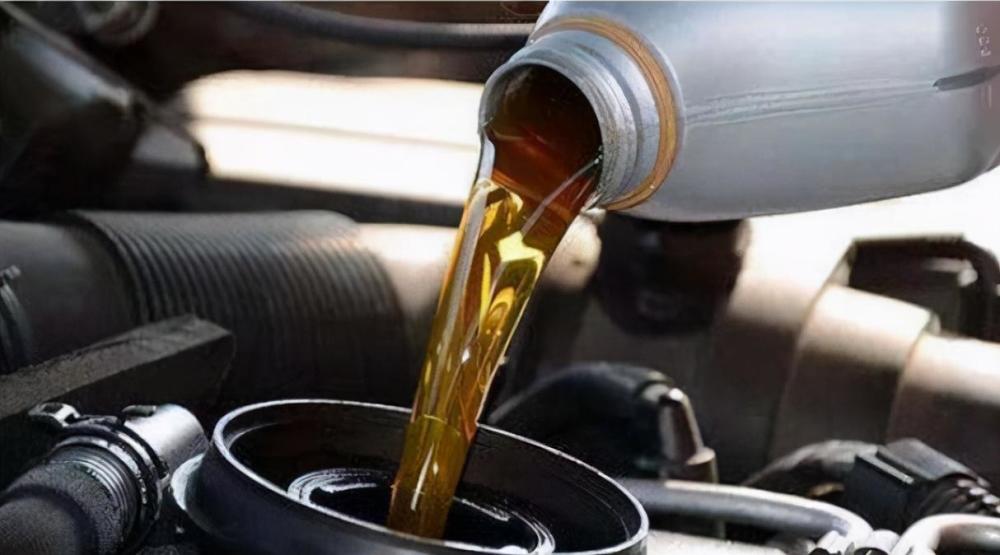 汽车润滑油是选用国产的长城,昆仑,还是进口的美孚,壳牌?