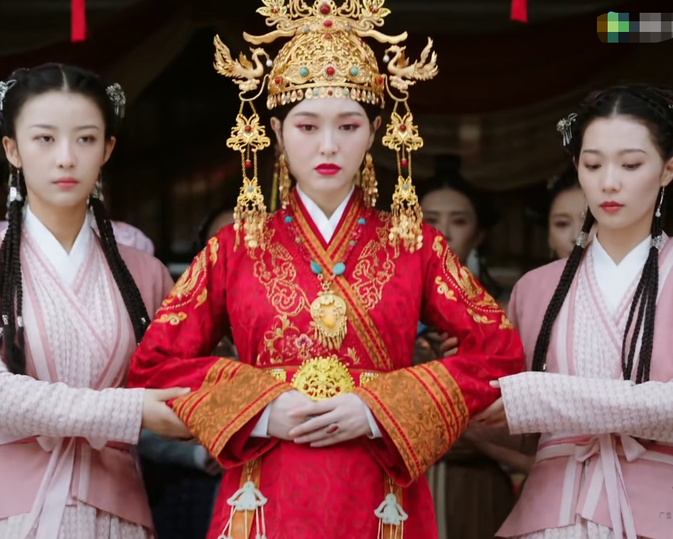 唐嫣主演的燕云台都已经开播了20多集了,刚开始这部剧开播后,还登上了