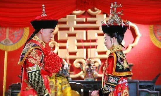 还珠格格中小燕子的历史原型,一生无宠,为永琪生下一子,却只活了21天!