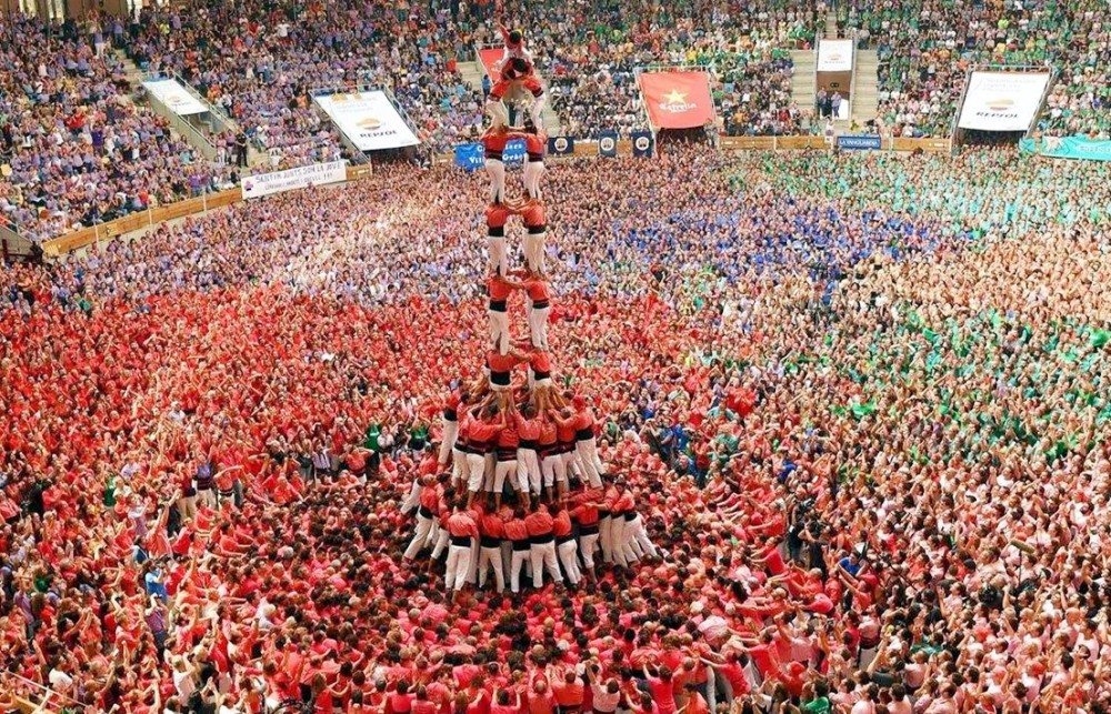 "桌游推荐"花式叠罗汉,人塔秀神技——《叠人塔》_腾讯新闻