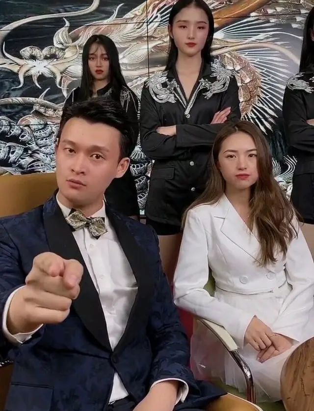 pk落败,貌美妻子被罚为对方洗脚视频曝光,小沈龙遭吐槽|小沈龙|马洪涛