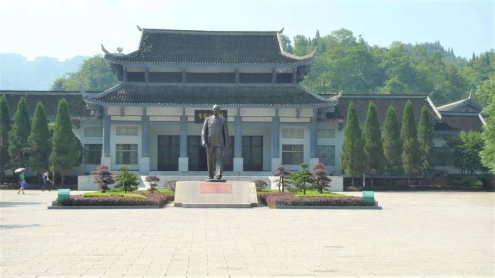 张家界市红色旅游系列景区(桑植县贺龙故居和纪念馆,刘家坪红二方面军