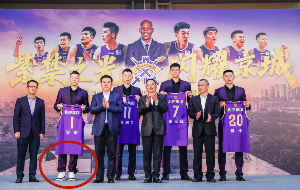 又来200万罚款李宁再发力cba两支球队遭殃其他队慌了