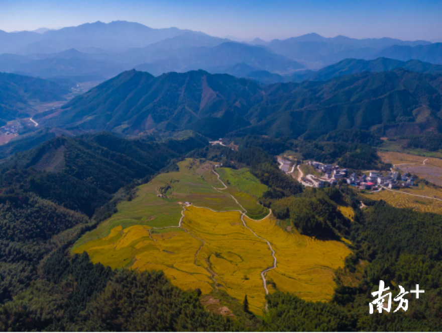 据介绍,欧家梯田位于广东省清远市连山县太保镇沙坪村委会欧家村,被誉