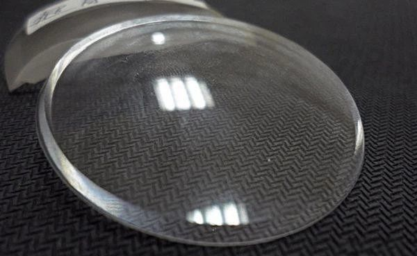 复刻表蓝宝石镜面真的是蓝宝石做的吗