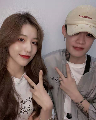 刘思瑶的男朋友首次曝光看清正脸后这高颜值丝毫不输明星