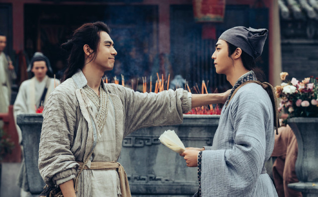 李现新作赤狐先生杨紫将友情客串惨遭新人陈立农压番