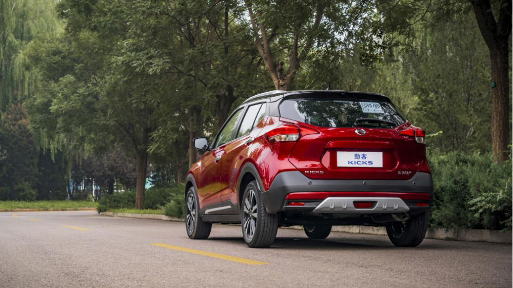 RAV4荣放2022款型格升级，带你告别