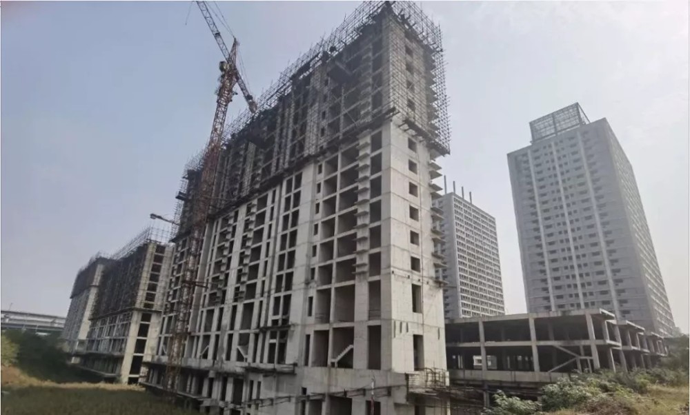 晶诚花园悲惨事件梳理烂尾八年交房无期要钱无门