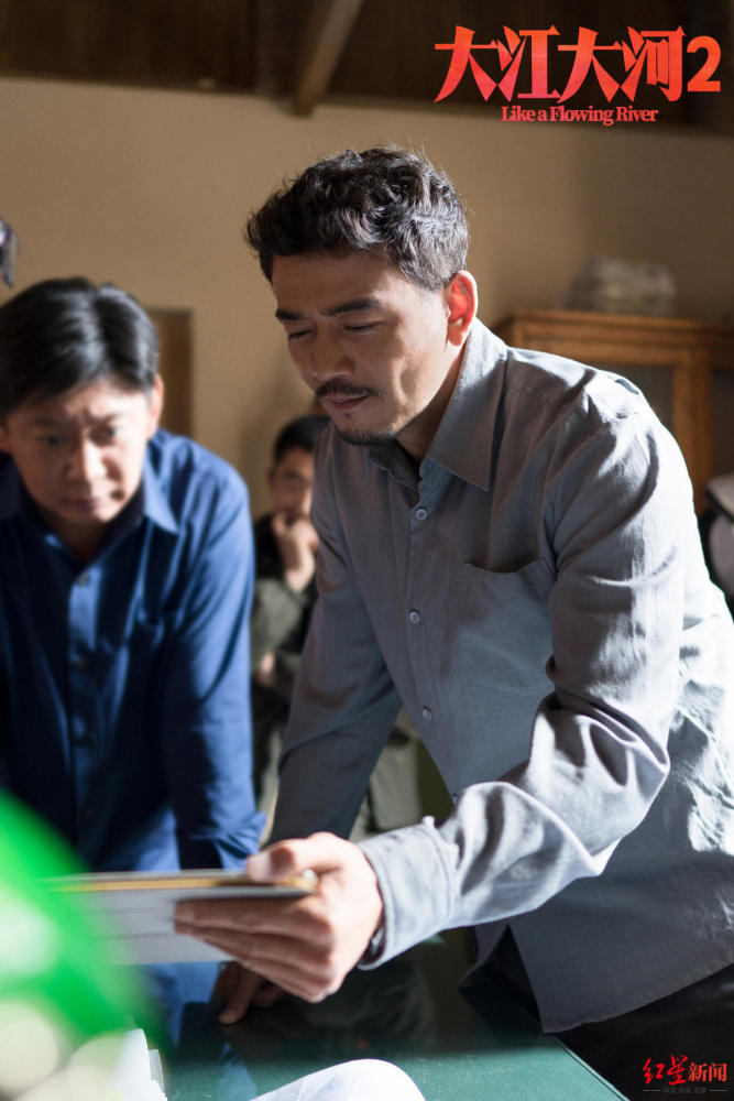 我们的电视剧如何照见现实?侯鸿亮,梁振华这样说│直击"金熊猫"