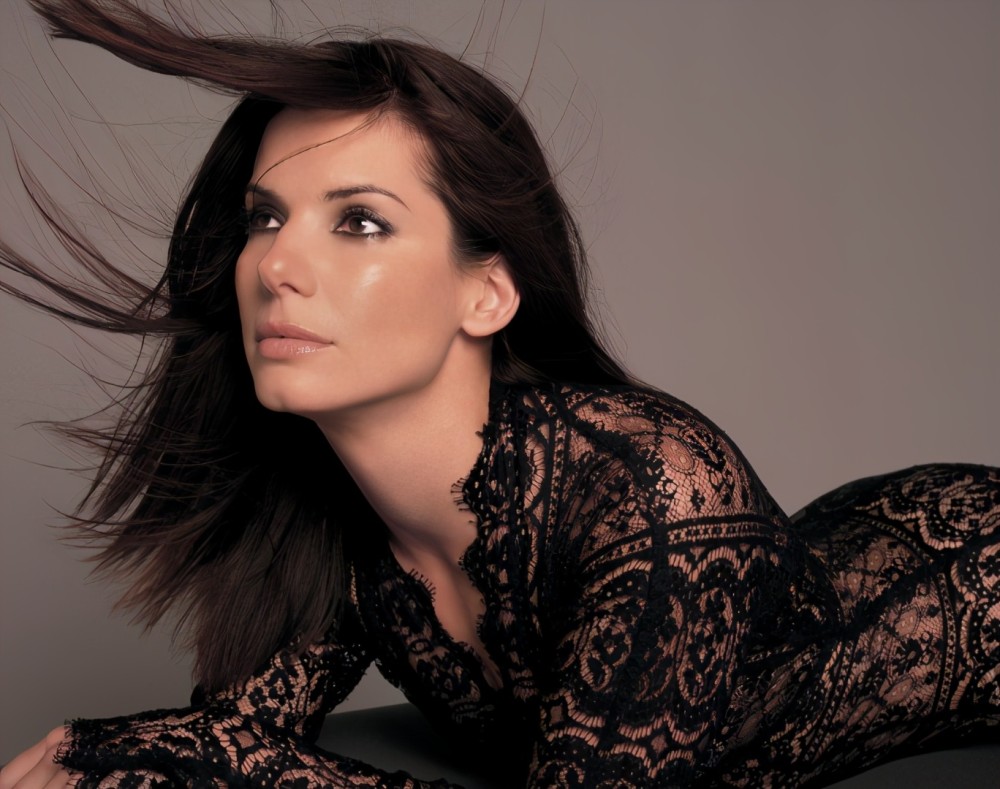 刘亦菲被讽老了,杨幂产子后仍少女人设,是谁在过分吹捧"青春"