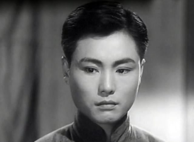 《家》三少爷觉慧,张辉娶著名剧作家田汉之女,突发心梗地铁病逝