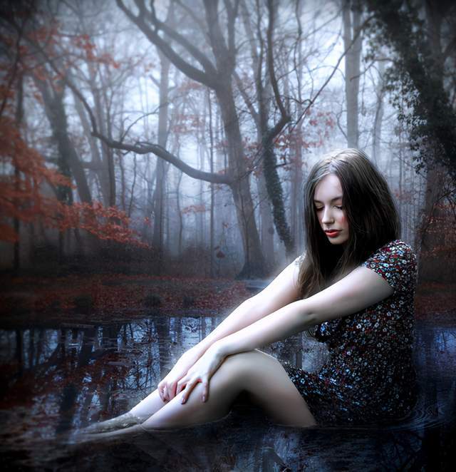 魔幻女性人体之梦——意大利女艺术家伦特斯库拉的数码影像艺术