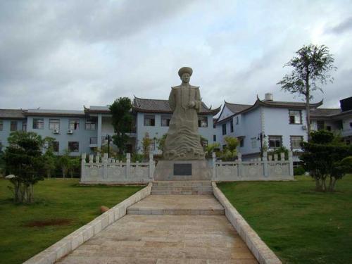 从封建王朝的状元做到现代高校的教授云南石屏袁嘉谷故居