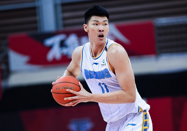 3000万白花了范子铭离奇吃t葬送比赛深夜发文激励自我