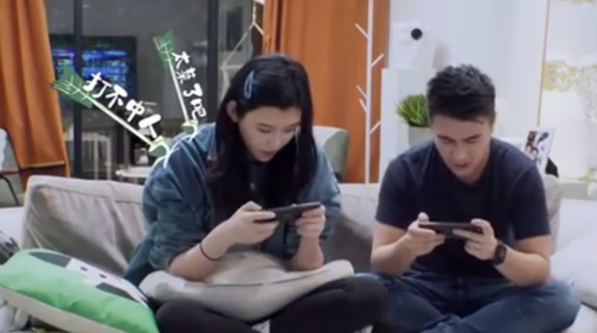 何猷君|结婚后财政大权在谁手里？何猷君教科书式回答，奚梦瑶笑翻了