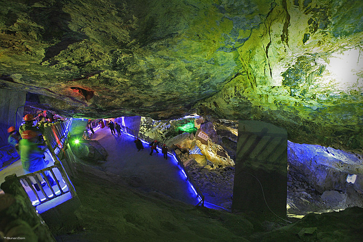 汤显祖|神秘千年金矿，为何让戏曲大师汤显祖愤然辞官还乡？