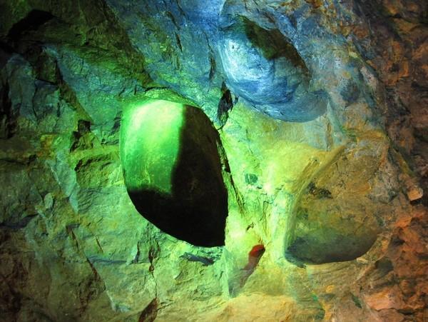 汤显祖|神秘千年金矿，为何让戏曲大师汤显祖愤然辞官还乡？