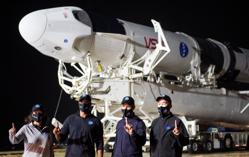 猎鹰9号|SpaceX火箭成功发射，NASA宇航员被送往空间站